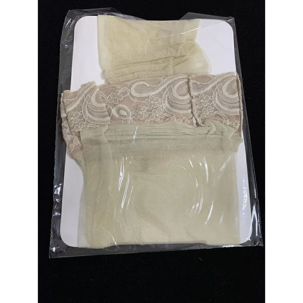 Vintage VICTORIA'S SECRET LINGERIE FOR LEGS SHIMMER THIGH HIGHS VANILLA MEDIUM